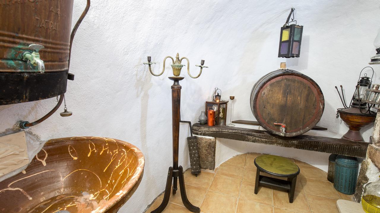 Mylopetres Traditional Houses Finikia Oia  Luaran gambar