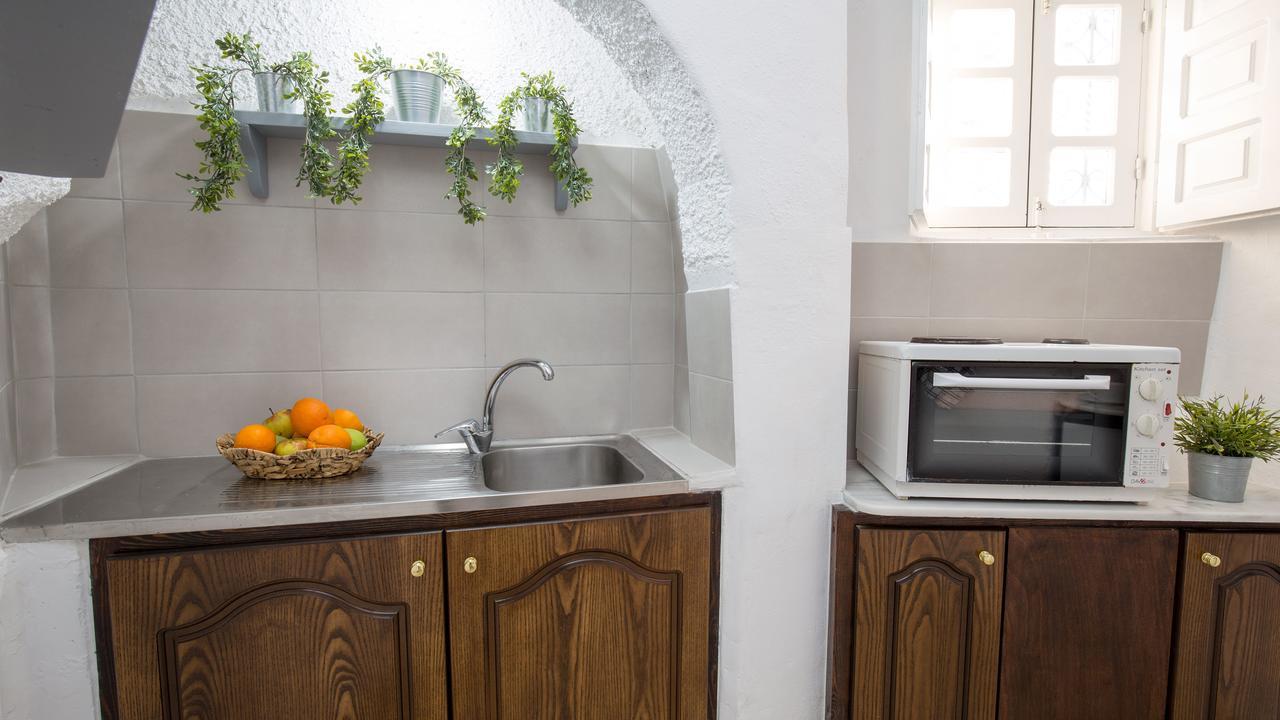 Mylopetres Traditional Houses Finikia Oia  Luaran gambar