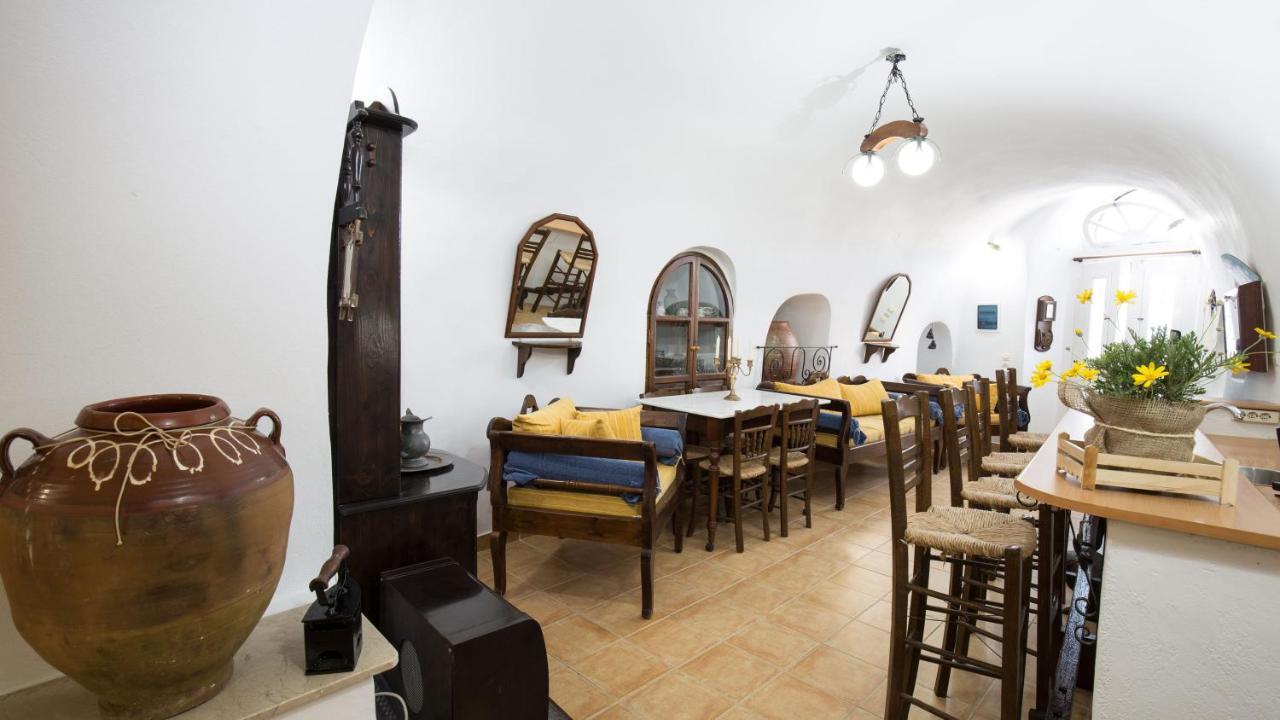 Mylopetres Traditional Houses Finikia Oia  Luaran gambar