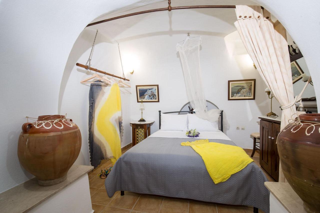Mylopetres Traditional Houses Finikia Oia  Luaran gambar